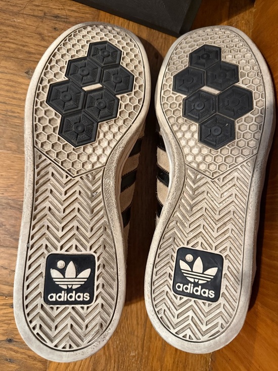 Adidas Men’s Suede Casual Sneakers in Beige with Black Stripes - Picture 5 of 5